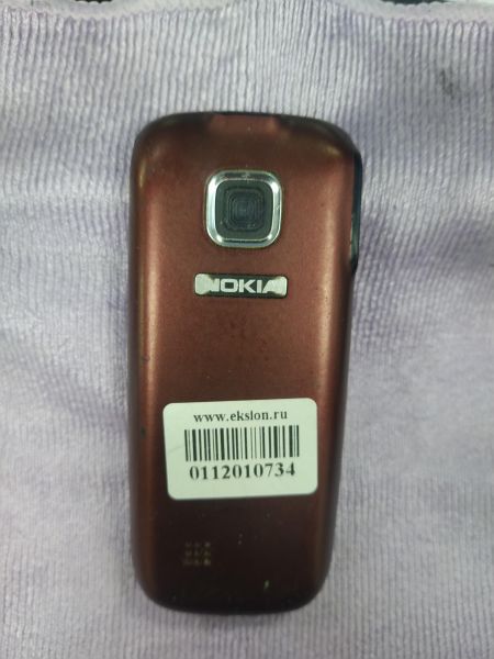 Купить Nokia 2330 Classic (RM-512) в Хабаровск за 649 руб.