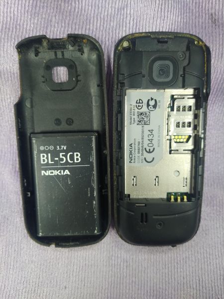 Купить Nokia 2330 Classic (RM-512) в Хабаровск за 649 руб.