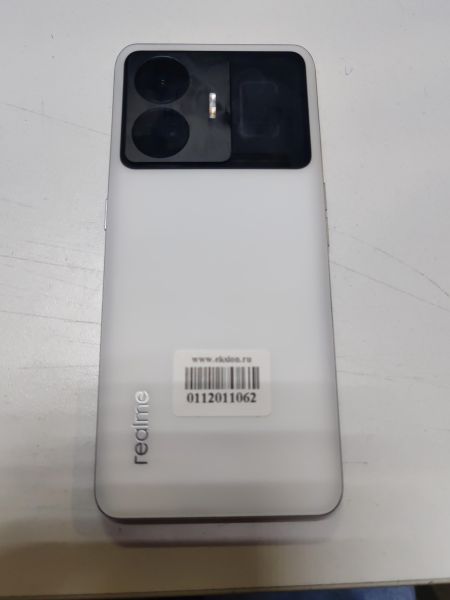 Купить Realme GT 3 12/256GB (RMX3709) Duos в Новосибирск за 26600 руб.