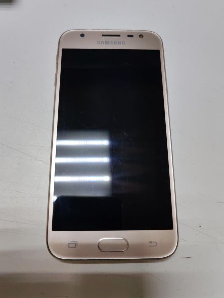 Купить Samsung Galaxy J3 2017 (J330F) Duos в Новосибирск за 1799 руб.