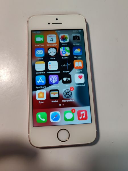 Купить Apple iPhone SE 1st gen. 2016 32GB в Новосибирск за 3399 руб.