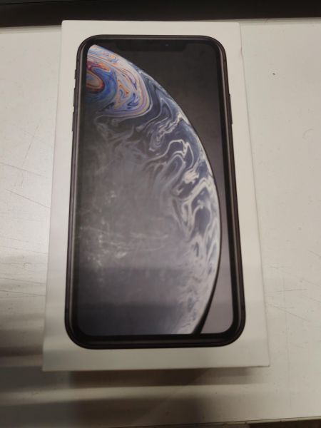 Купить Apple iPhone XR 64GB в Новосибирск за 10599 руб.