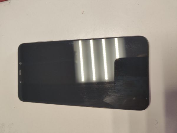 Купить POCO F1 6/128GB (M1805E10A) Duos в Новосибирск за 2900 руб.