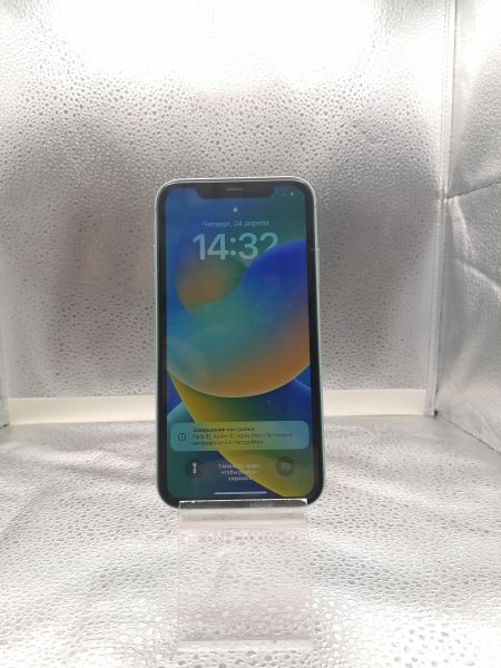 Купить Apple iPhone 11 128GB в Новосибирск за 14200 руб.