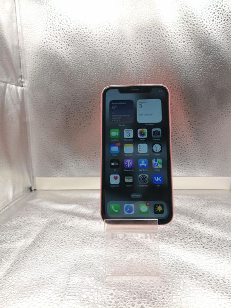 Купить Apple iPhone XR 64GB в Новосибирск за 9400 руб.