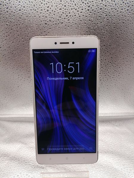 Купить Xiaomi Redmi Note 4/4X 3/32GB Duos в Новосибирск за 1500 руб.