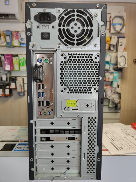 Купить Сборка i3-6100, HD Graphics 530, RAM 12GB, HDD 500GB + SSD 240GB в Новосибирск за 8050 руб.