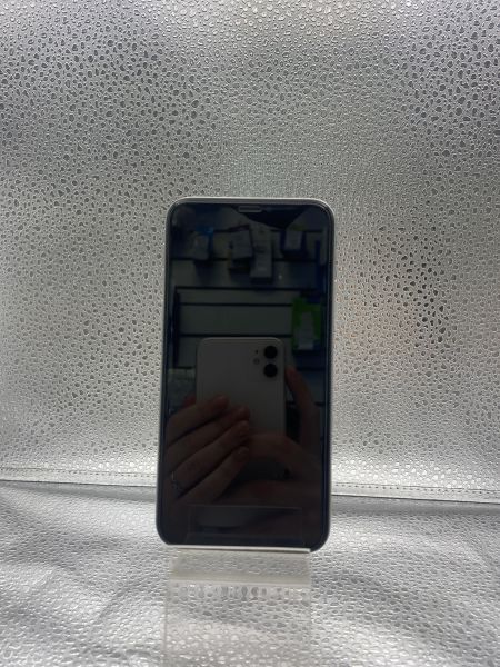 Купить Apple iPhone X 256GB в Новосибирск за 9600 руб.