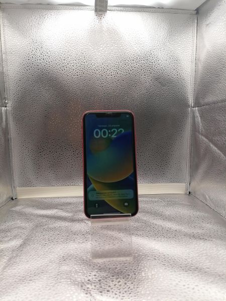 Купить Apple iPhone XR 64GB в Новосибирск за 10000 руб.