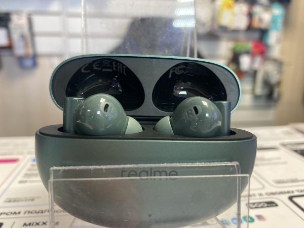 Купить Realme Buds Air 6 (RMA2402) в Новосибирск за 3200 руб.