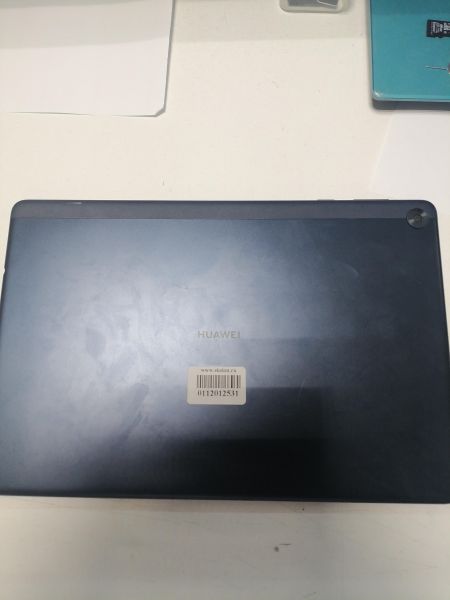 Купить Huawei MatePad T10 32GB (AGRK-L09) (с SIM) в Новосибирск за 2800 руб.