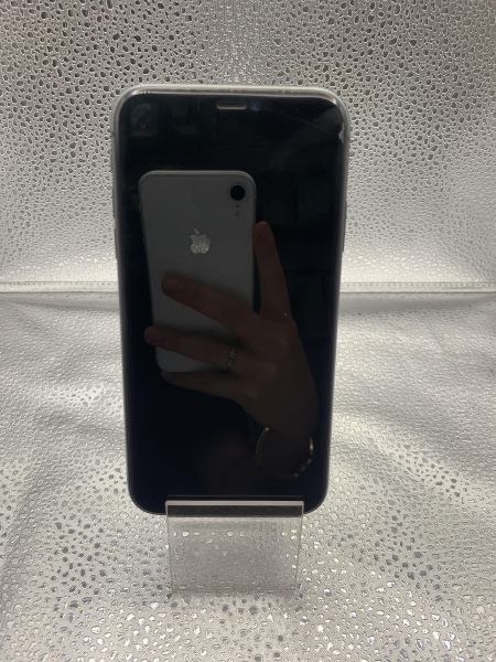Купить Apple iPhone 11 128GB в Новосибирск за 14900 руб.