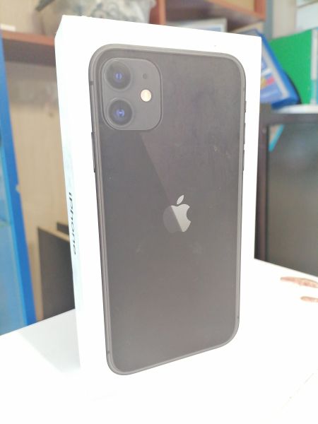Купить Apple iPhone 11 64GB в Новосибирск за 13450 руб.