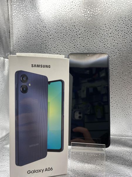 Купить Samsung Galaxy A06 4/64GB (A065F) Duos в Новосибирск за 6400 руб.