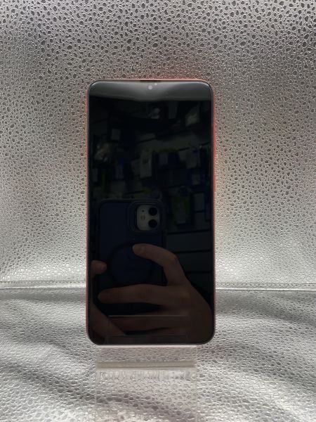 Купить Samsung Galaxy A10 2019 2/32GB (A105F) Duos в Новосибирск за 2400 руб.