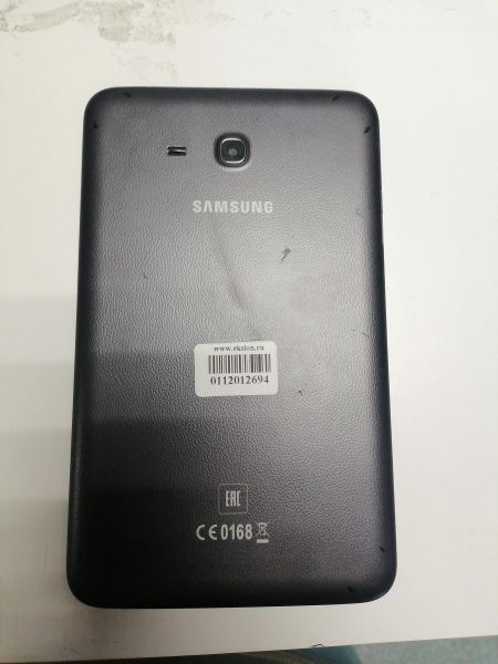 Купить Samsung Galaxy Tab 3 7.0 Lite 8GB (SM-T110) (без SIM, с СЗУ) в Новосибирск за 400 руб.
