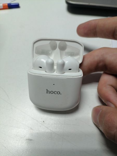 Купить Hoco EW19 в Новосибирск за 600 руб.