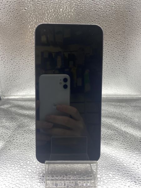 Купить Nothing Phone 1 8/128GB (A063) Duos в Новосибирск за 17350 руб.