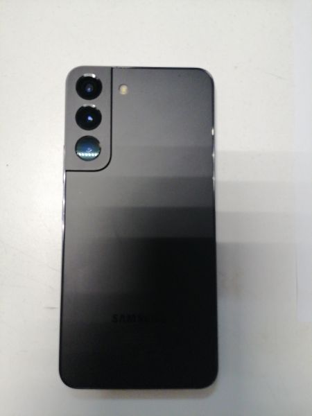Купить Samsung Galaxy S22 8/128GB (S901B) Duos в Новосибирск за 24000 руб.