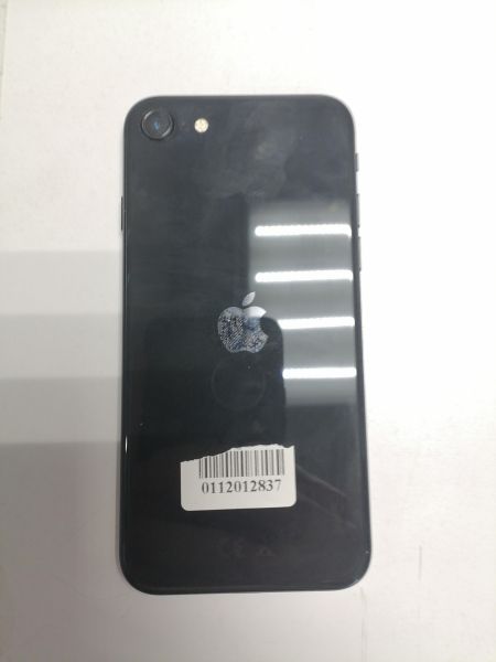 Купить Apple iPhone SE 2nd gen. 2020 128GB в Новосибирск за 7550 руб.