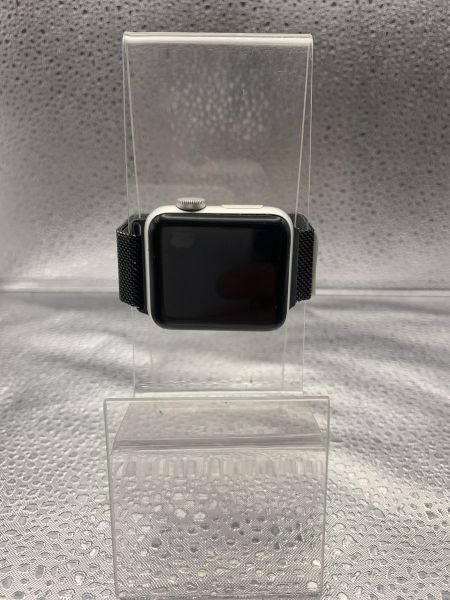 Купить Apple Watch Series 3 38mm (A1858) с СЗУ в Новосибирск за 1950 руб.