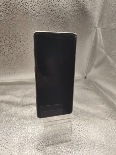 Купить Samsung Galaxy S10+ 8/128GB (G975F) Duos в Новосибирск за 7450 руб.