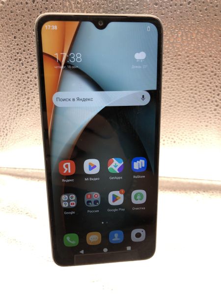 Купить Xiaomi Redmi A3 4/128GB (23129RN51X) Duos в Новосибирск за 4000 руб.