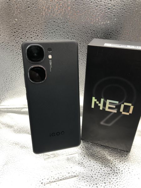 Купить Vivo iQOO Neo 9 16/256GB (V2338A) Duos в Новосибирск за 23600 руб.