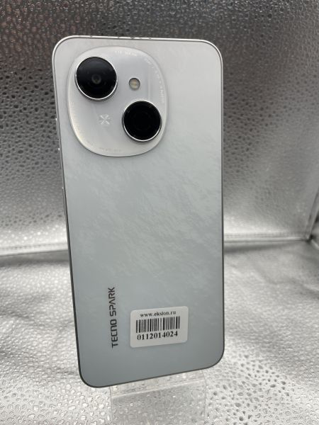 Купить TECNO Spark Go 1 3/64GB (KL4) Duos в Томск за 4200 руб.