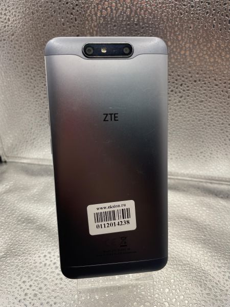 Купить ZTE Blade V8 3/32GB (V0800) Duos в Новосибирск за 2600 руб.