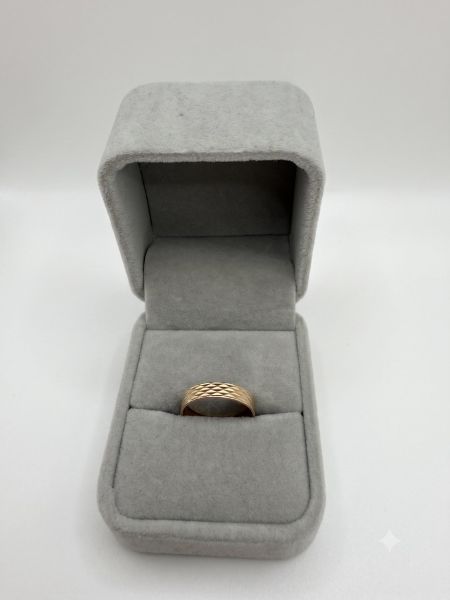золотые кольца Кольцо золото 585 1,65g, вес изделия 1.65g, размер 16.5 в Иркутск