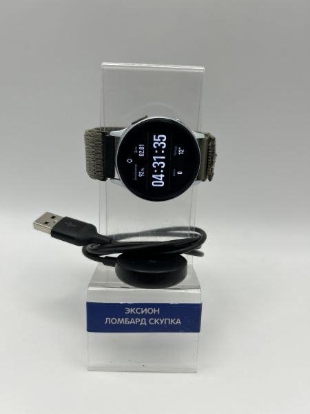 Купить Samsung Galaxy Watch Active 2 (SM-R830) с СЗУ в Новосибирск за 1700 руб.