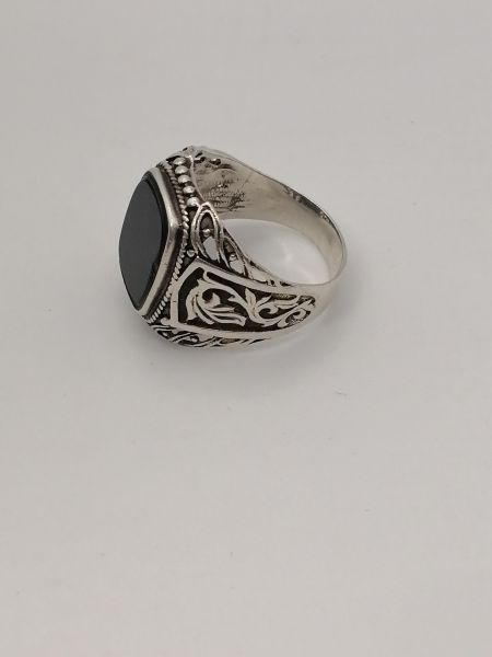 серебряное кольцо Кольцо серебро 925 3,57g, вес изделия 5.57g, размер 20 в Новосибирск