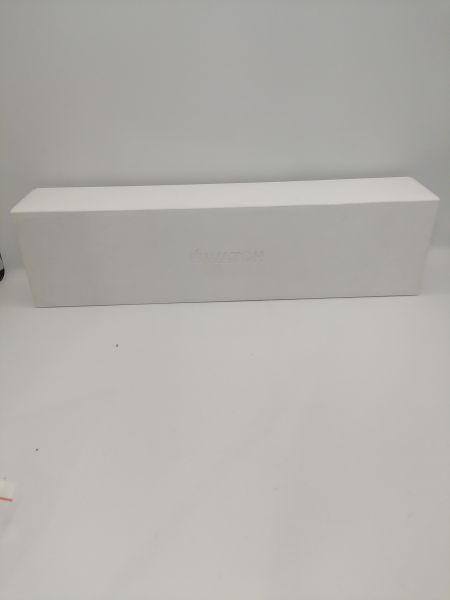 умные часы и браслеты Apple Watch Series 5 40mm (A2092) с СЗУ в Новосибирск