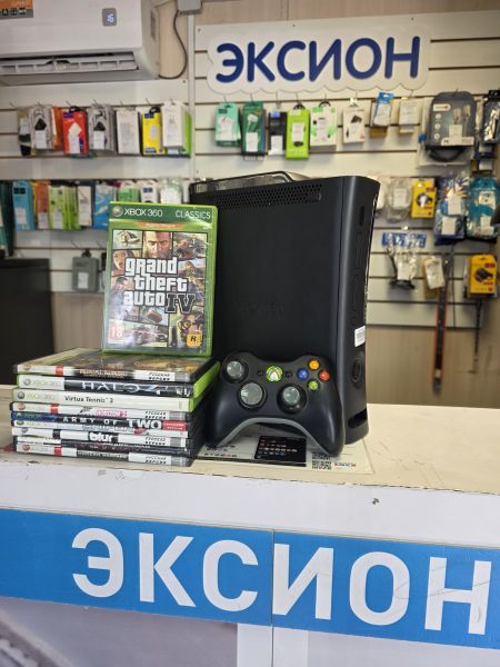 игровая приставка Microsoft Xbox 360 S 120GB (1439) в Новосибирск
