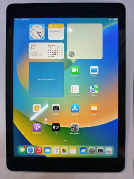 планшет Apple iPad 5 2017 32GB (A1822) (без SIM) в Иркутск