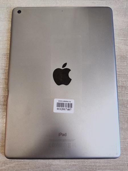 планшет Apple iPad 5 2017 32GB (A1822) (без SIM) в Иркутск