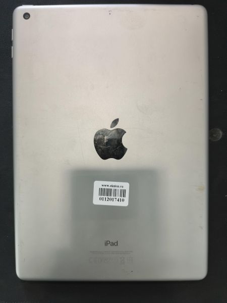 планшет Apple iPad 5 2017 32GB (A1822) (без SIM) в Иркутск