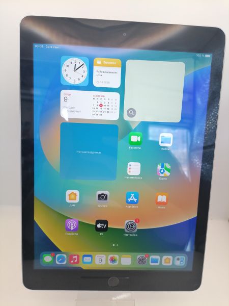 планшет Apple iPad 5 2017 32GB (A1822) (без SIM) в Новосибирск