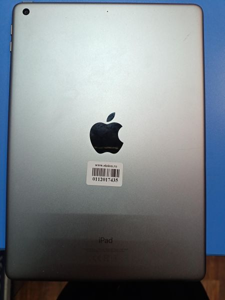 планшет Apple iPad 6 2018 32GB (A1893 MR7F2) (без SIM) в Иркутск