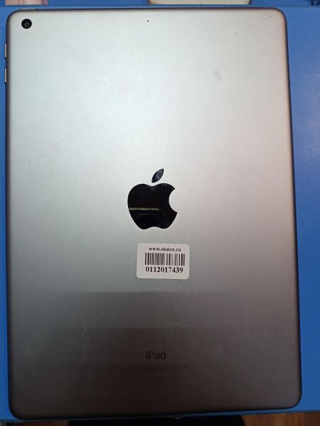 планшет Apple iPad 6 2018 32GB (A1893 MR7F2) (без SIM) в Иркутск