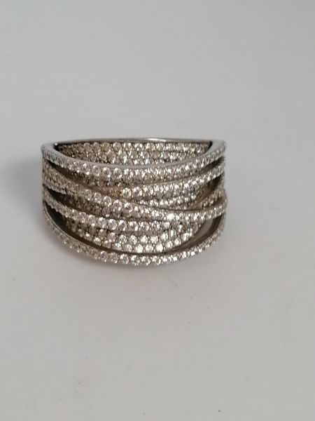серебряное кольцо Кольцо серебро 925 8,93g, вес изделия 9.93g, размер 18.5, 30 камней и более в Новосибирск