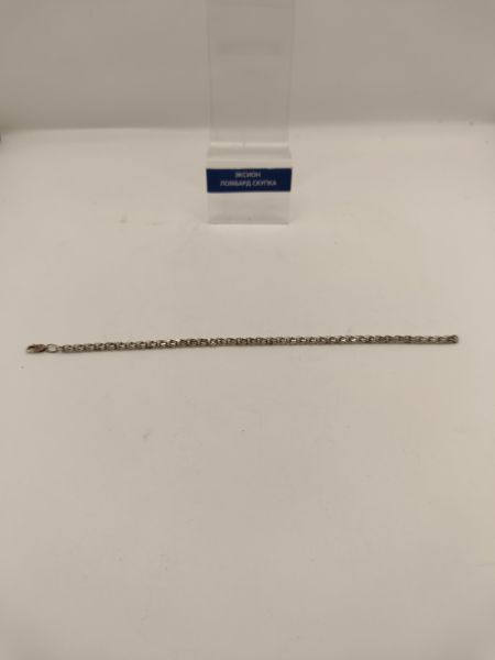 серебряный браслет Браслет серебро 925 6,01g, вес изделия 6.02g, длина 21 см, нет камней в Новосибирск