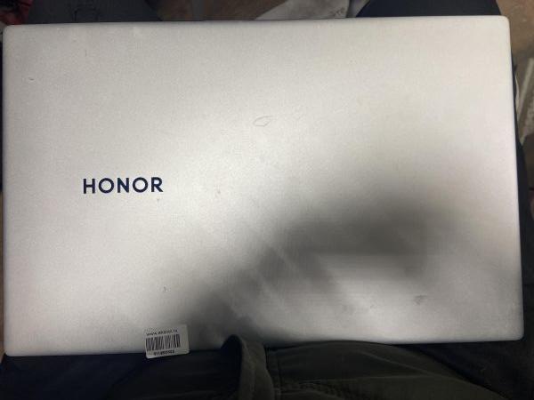 Купить Honor MagicBook 15 (BMH-WDQ9HN) в Иркутск за 32099 руб.