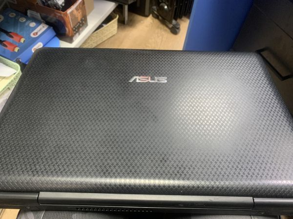 Купить ASUS K50C (Celeron 220С/2GB RAM/HDD 250GB) в Иркутск за 3999 руб.