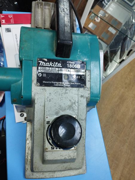 Купить Makita 1806B в Иркутск за 29599 руб.