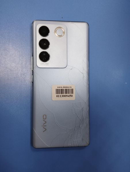 Купить Vivo V27 8/256GB (V2231) Duos в Иркутск за 15949 руб.