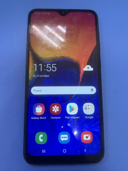 Купить Samsung Galaxy A10 2019 2/32GB (A105F) Duos в Иркутск за 3599 руб.