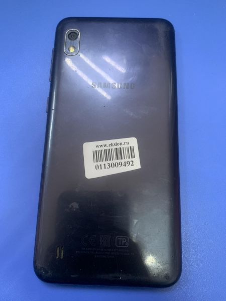 Купить Samsung Galaxy A10 2019 2/32GB (A105F) Duos в Иркутск за 3599 руб.