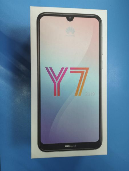 Купить Huawei Y7 2019 3/32GB (DUB-LX1) Duos в Иркутск за 3999 руб.